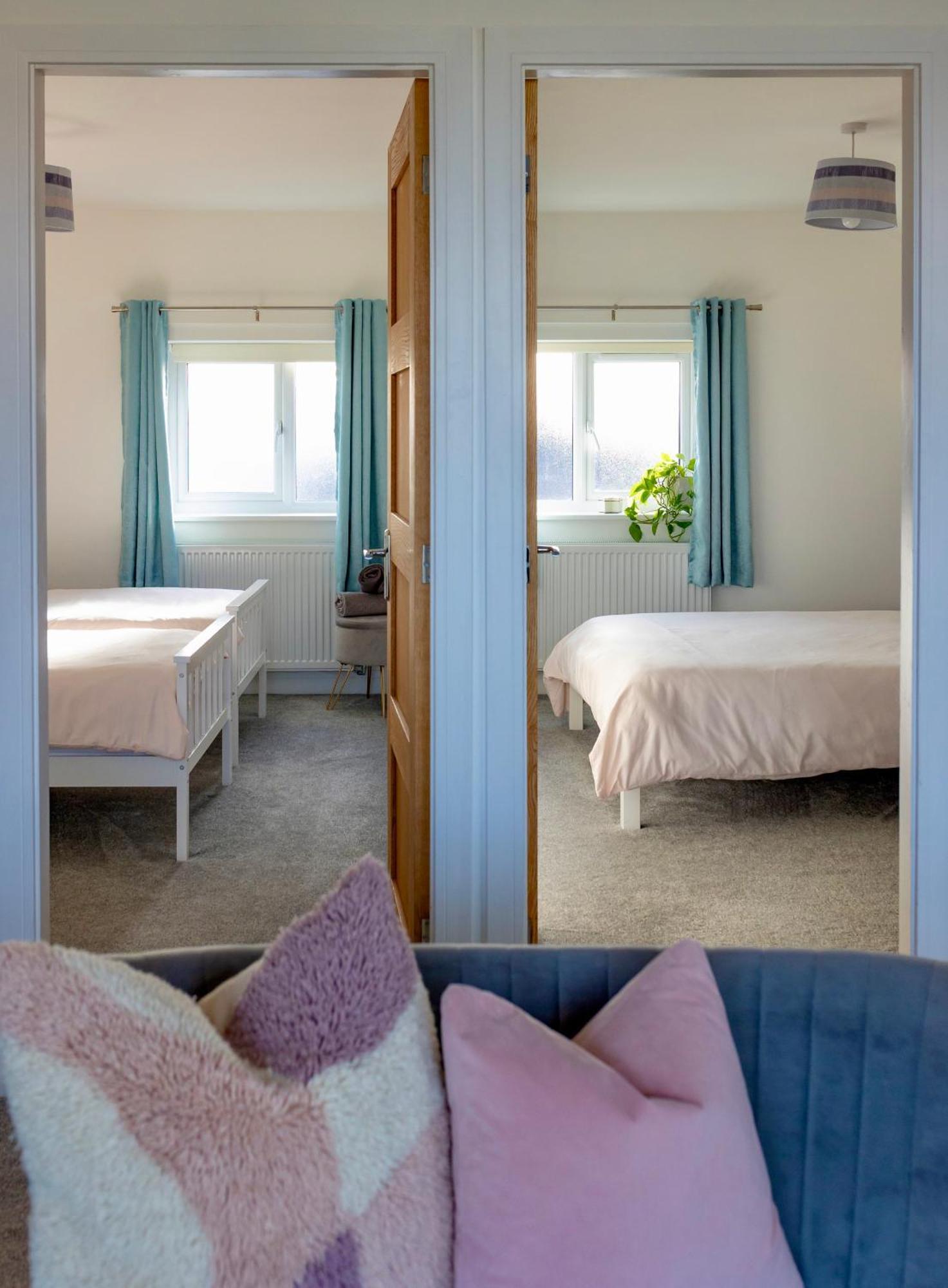 The Beach House With Balcony North Wales Kinmel Bay Eksteriør billede